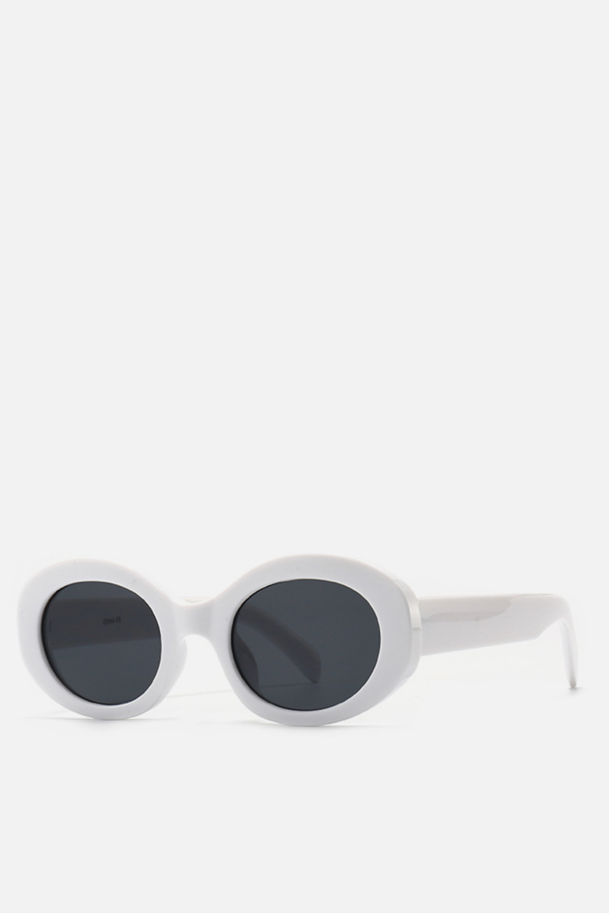LIMA White Round Sunglasses
