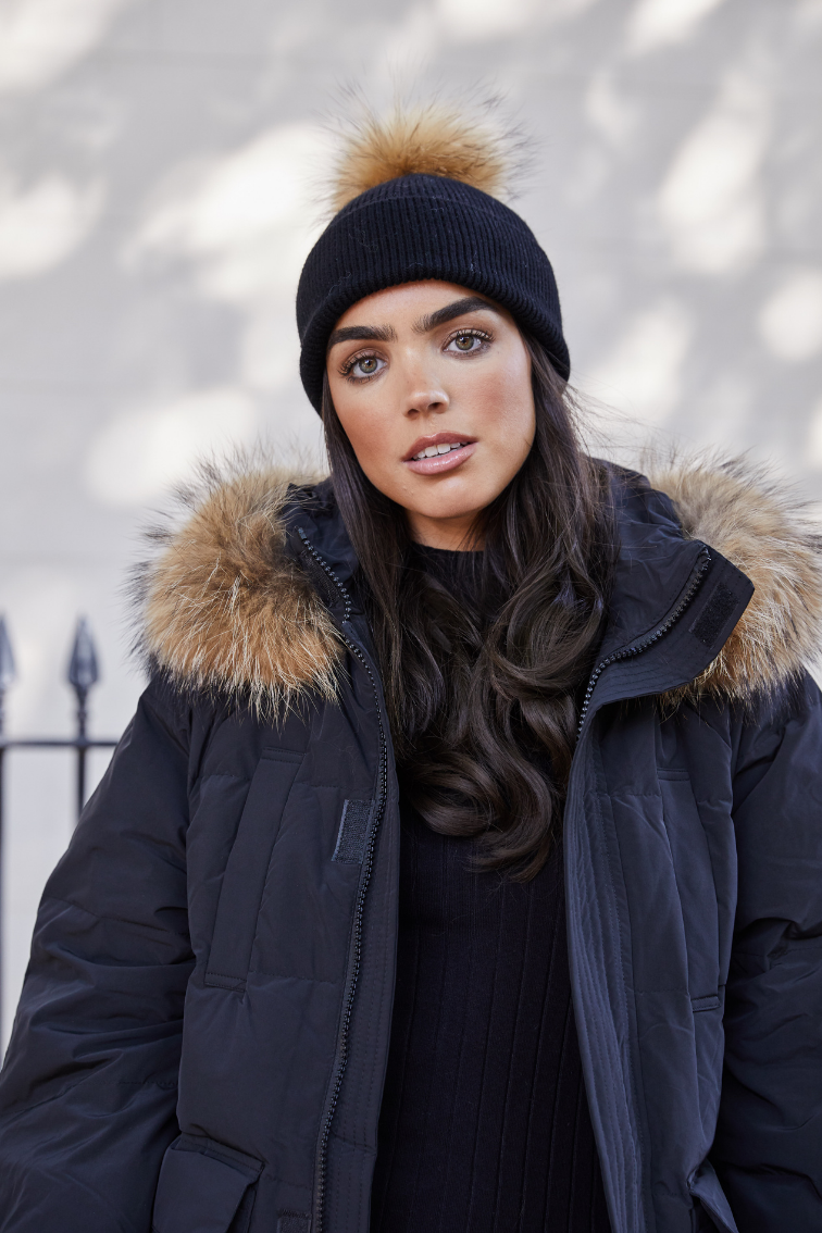 Black Natural SINGLE Bobble Hat