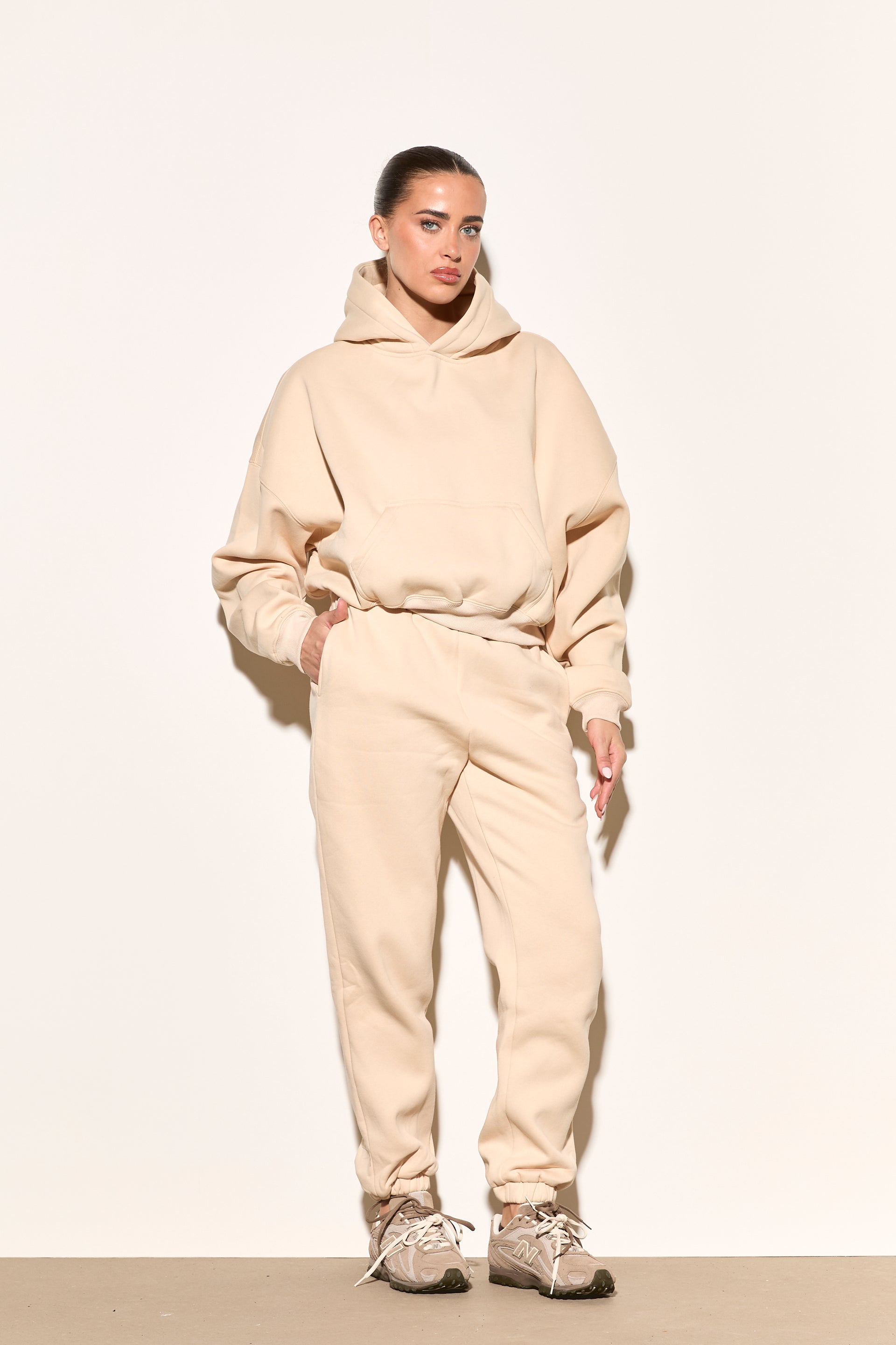 Stone Joggers – Noughts Kisses