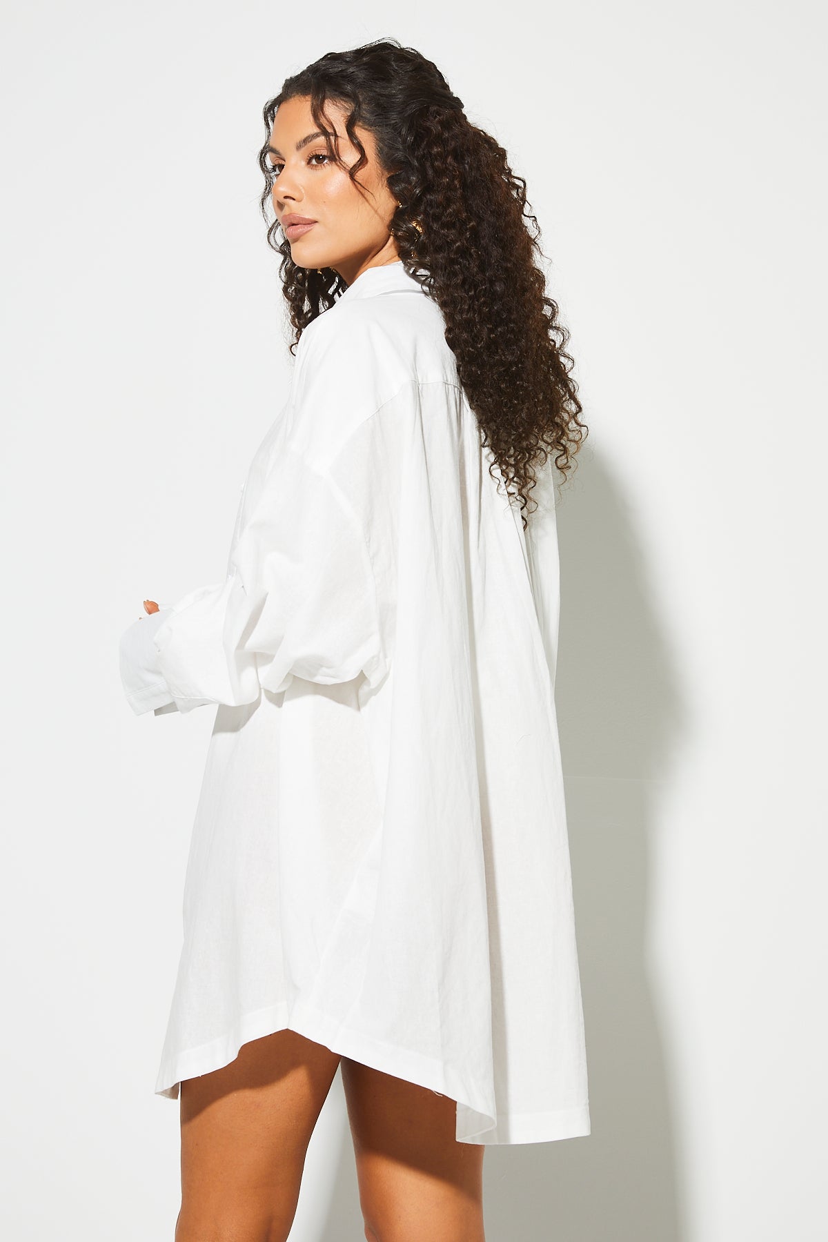 LULA White Oversized Cotton Shirt