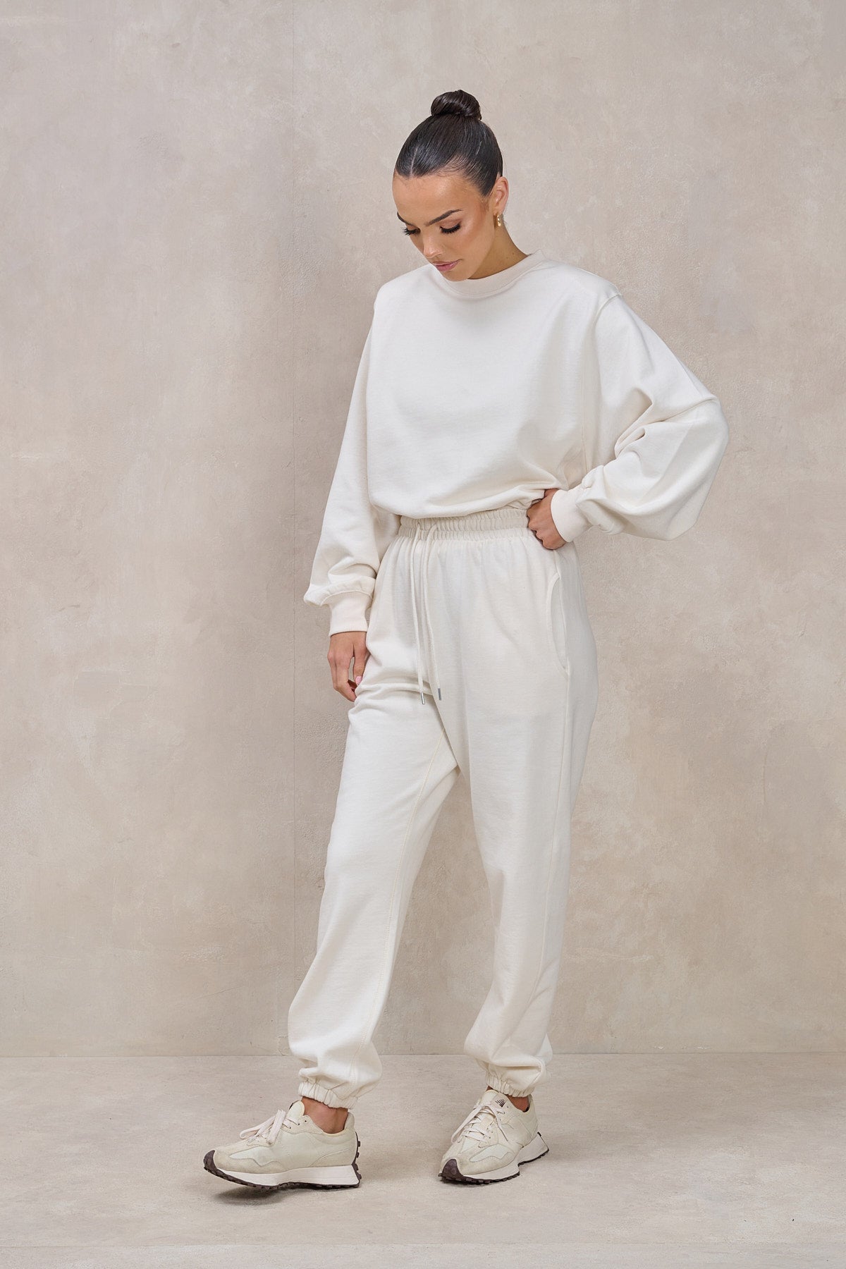 GIGI Vanilla Shoulder Pad Sweatshirt Set