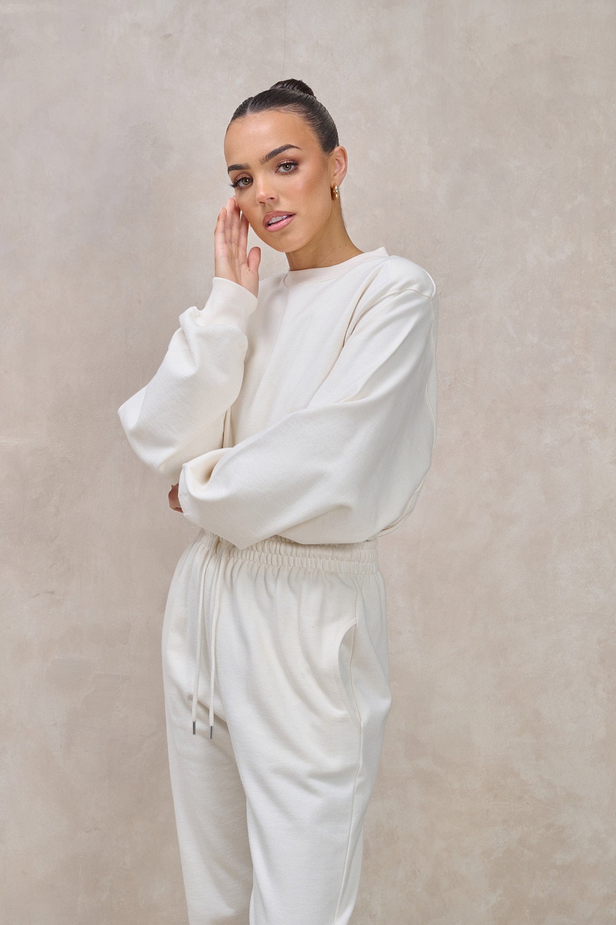 GIGI Vanilla Shoulder Pad Sweatshirt Set