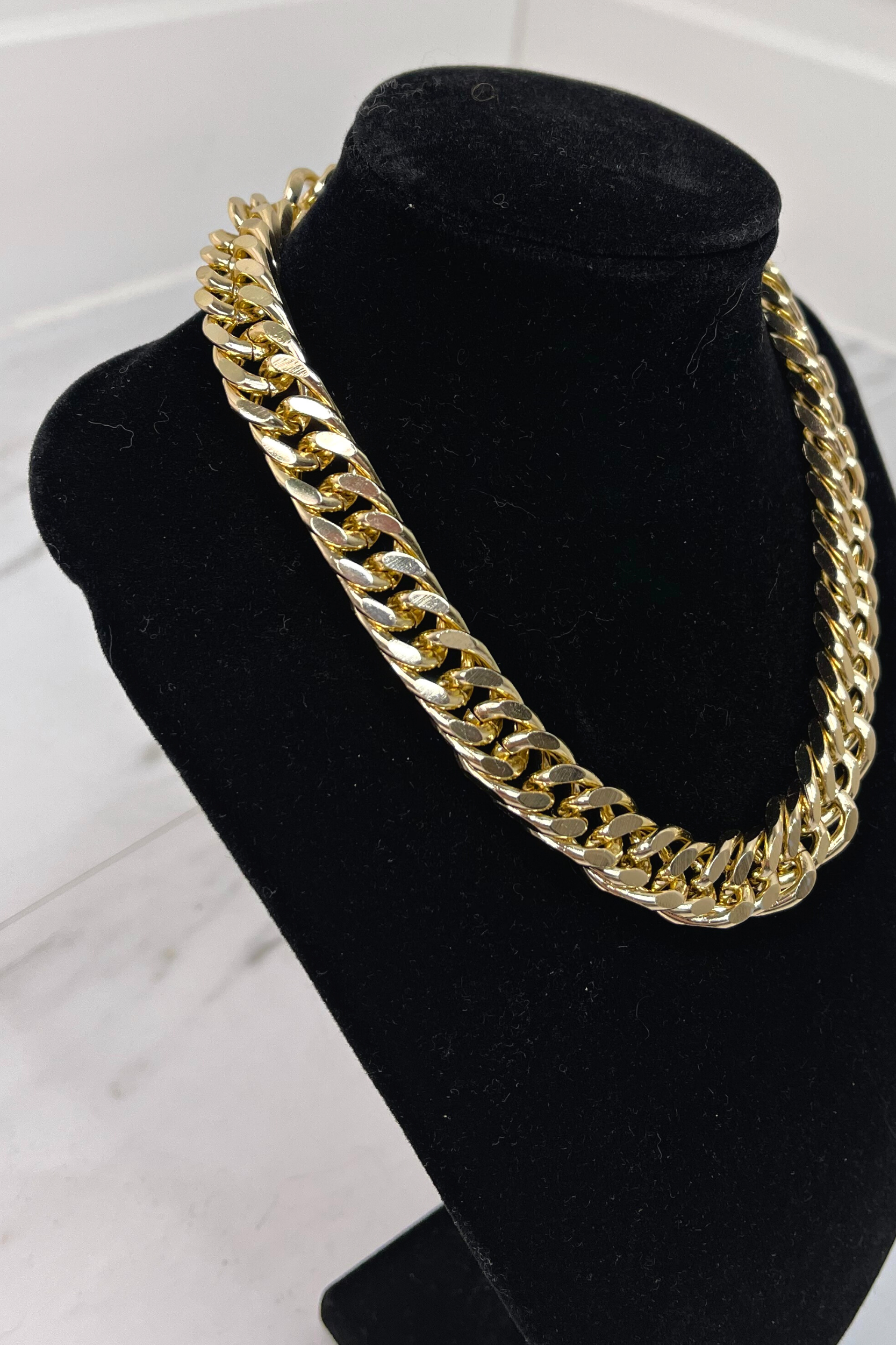 Chunky Chain Necklace